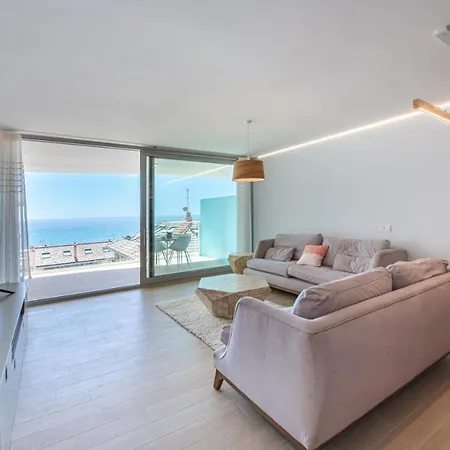 Excellent Two Bedroom Lägenhet *