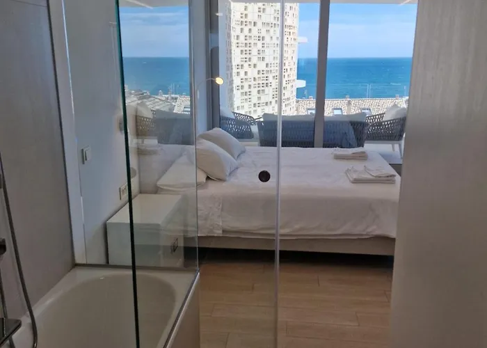 Excellent Two Bedroom Appartement Fuengirola