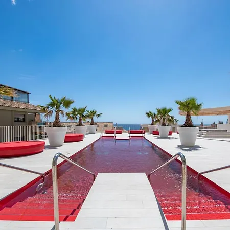 Excellent Two Bedroom Apartamento Fuengirola